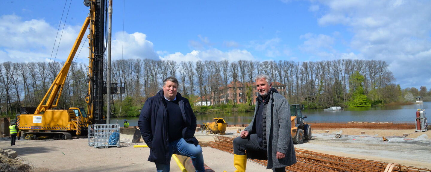 Herzog/Radestock auf der Baustelle