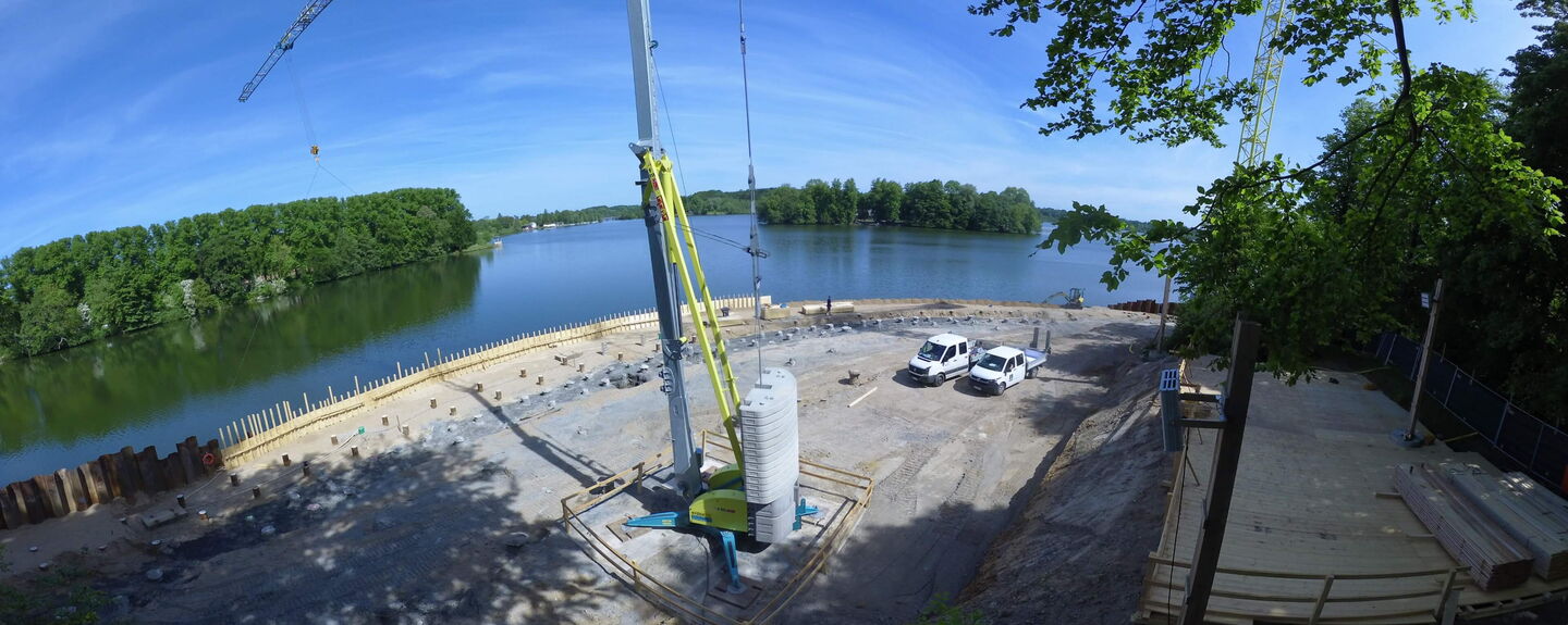 Baustelle Tribüne im Mai 2023-webcam